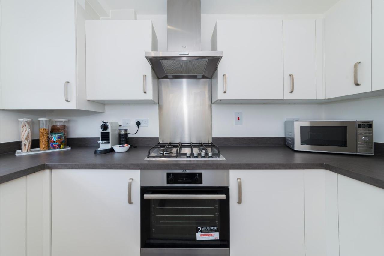 Greenfield Modern 3Br Home - Southcote Lane , Reading Kültér fotó