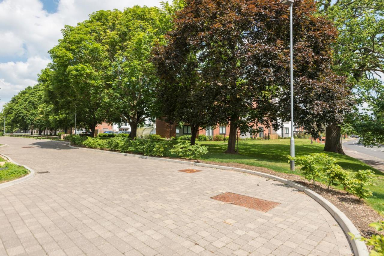 Greenfield Modern 3Br Home - Southcote Lane , Reading Kültér fotó