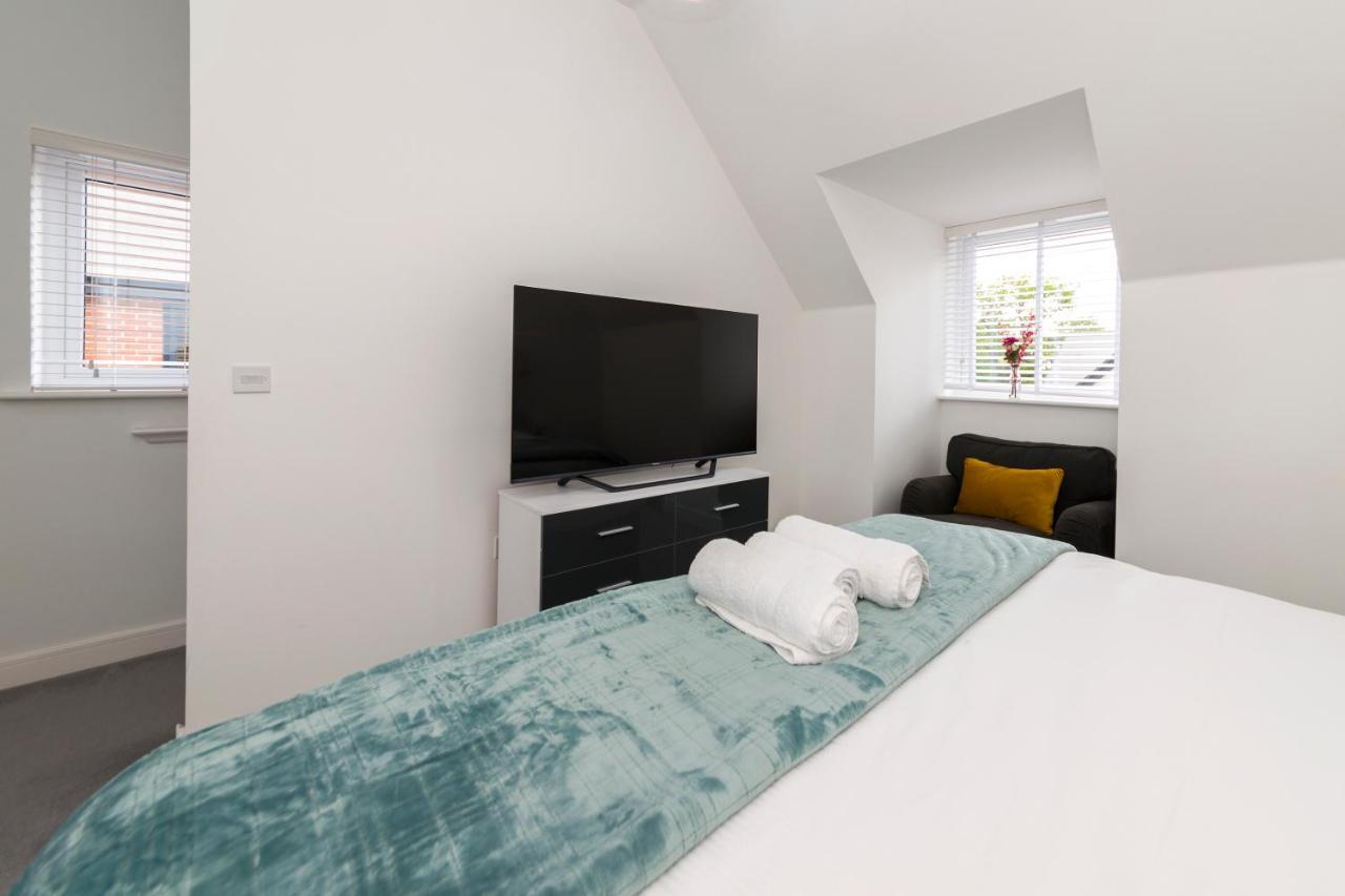 Greenfield Modern 3Br Home - Southcote Lane , Reading Kültér fotó
