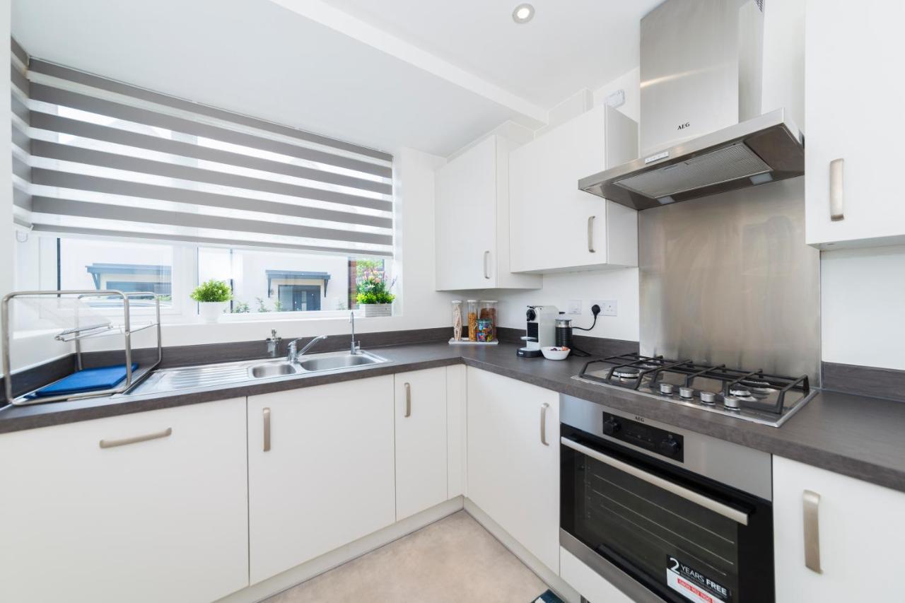 Greenfield Modern 3Br Home - Southcote Lane , Reading Kültér fotó