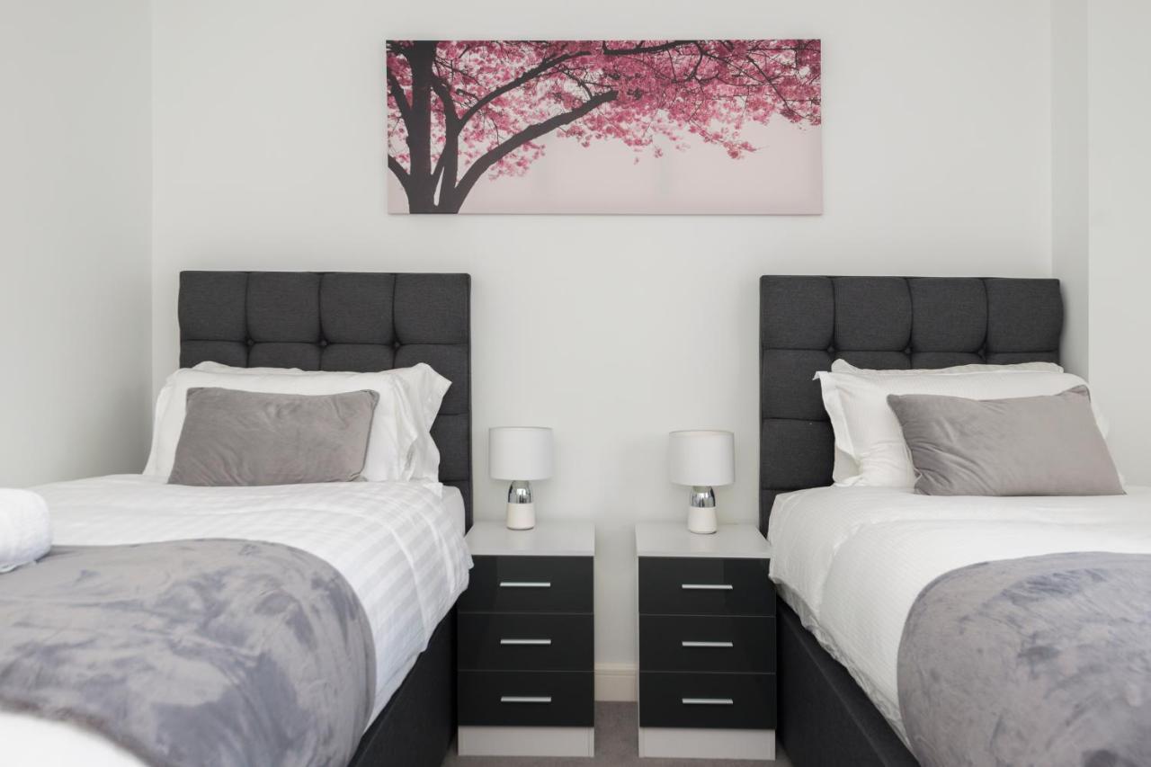 Greenfield Modern 3Br Home - Southcote Lane , Reading Kültér fotó