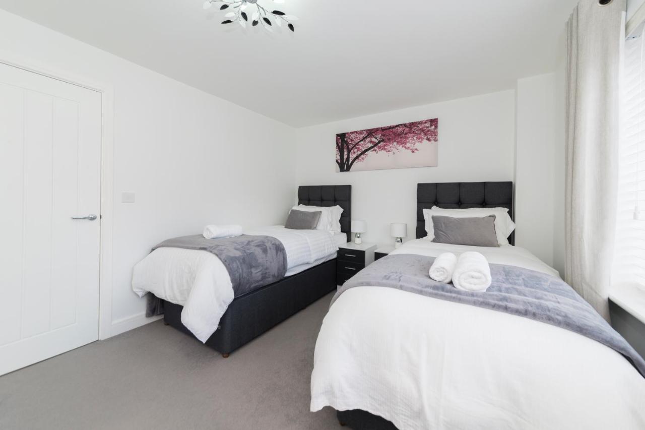 Greenfield Modern 3Br Home - Southcote Lane , Reading Kültér fotó