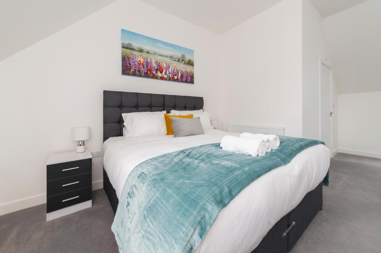 Greenfield Modern 3Br Home - Southcote Lane , Reading Kültér fotó